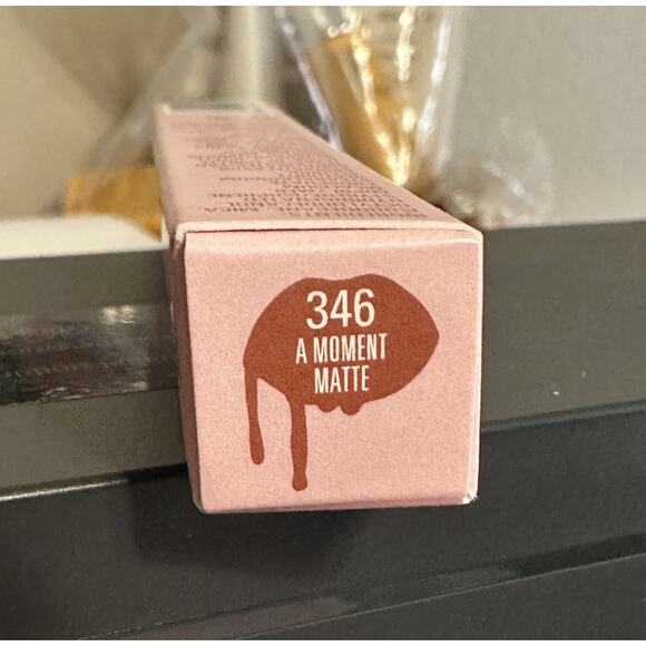 Kylie Jenner - Matte Liquid Lipstick - 346 A MOMENT MATTE - Retail $21 New w/Box - Picture 2 of 4